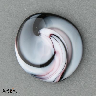 Glas-Cabochon in Weiß, Grau und Schwarz in Aquarelltechnik