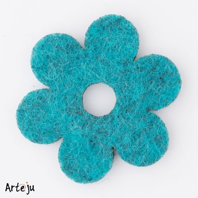 Felt blossom "Amaryllis" in lago mottled