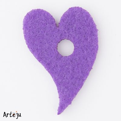 Felt disc "Big curved heart" in purple