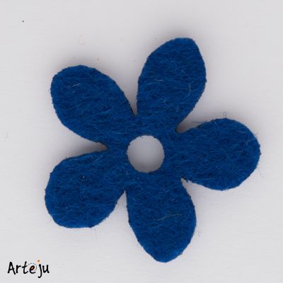 Felt blossom "Little blossom" in dark blue