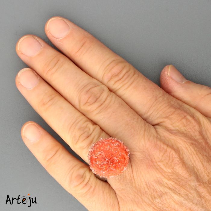 Glas-Cabochon in Koralle mit Kristalloptik