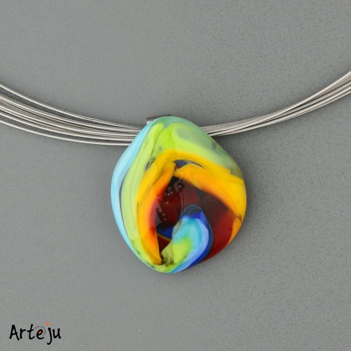 Glas-Cabochon in Regenbogen-Tönen in Aquarelltechnik