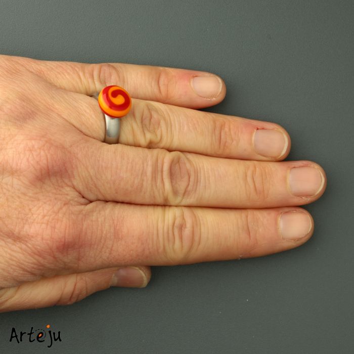 Minitop rund flach in orange mit Spirale in rot