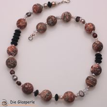 Kette aus rundem Leoparden-Jaspis